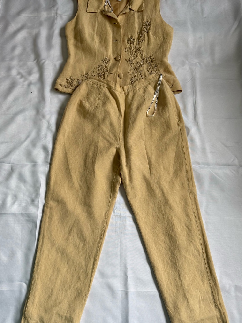 R&M Richards Mustard Straight-Leg Linen Pants